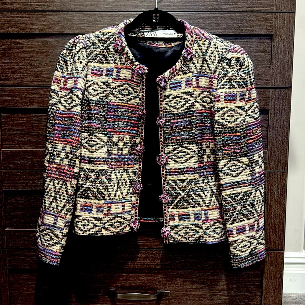 Zara tweed jacket. Beautiful multi color pattern with covered buttons.